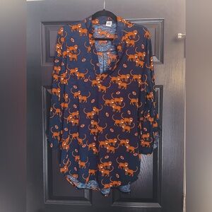 Navy Tigers and Football Blouse Size 2XL